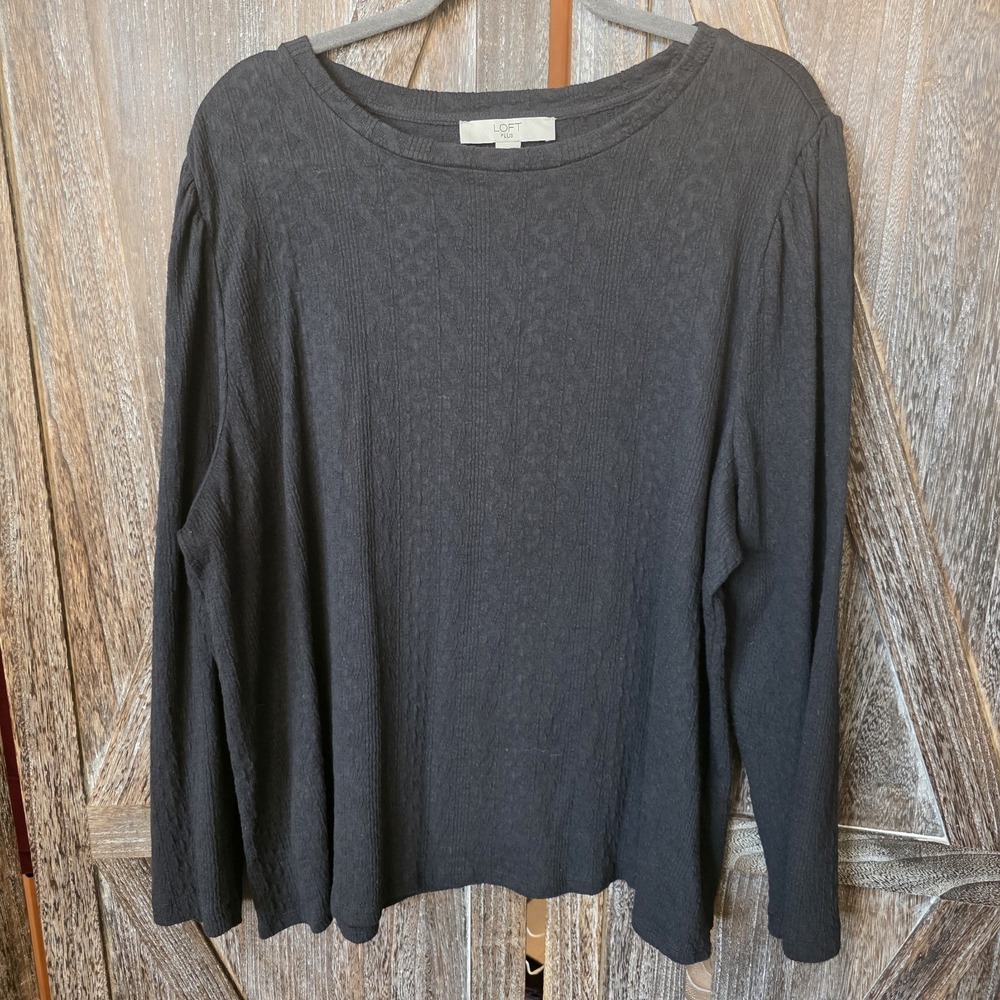 Loft Shirt Women's Size 20/22 Black Long Sleeve Textured Dressy Top Stretchy